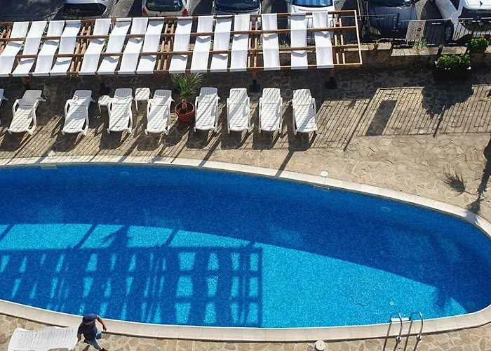 アパート студія у Panorama Bay 2 スヴェティ・ヴラス